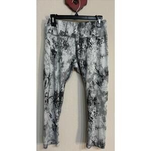 Reebok Women’s Large Gray Tie-Dye Pull-On Performance Capri Leggings! A3747